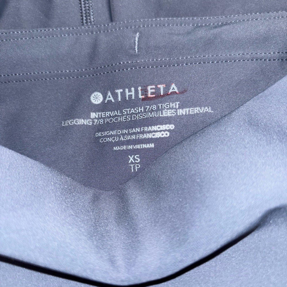 Athleta gray interval stash 7/8 tight size XS - Picture 2 of 3